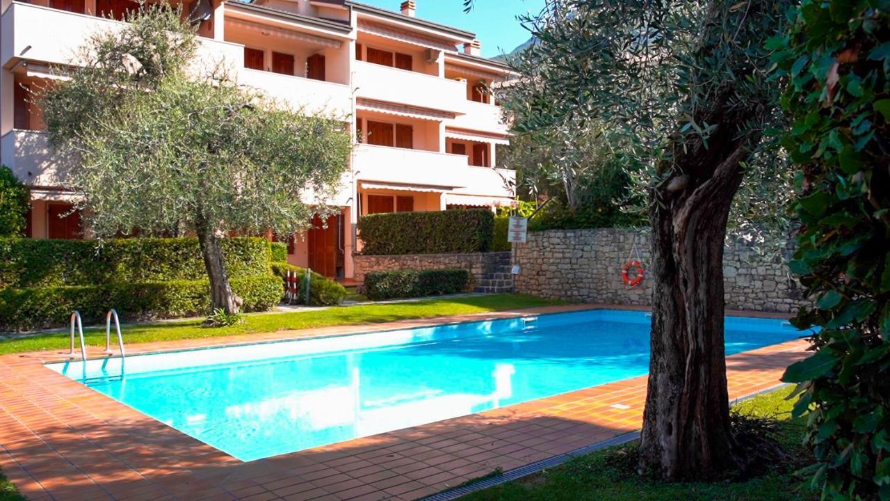 Apartamento Le Vele Beth'S House Brenzone sul Garda Exterior foto