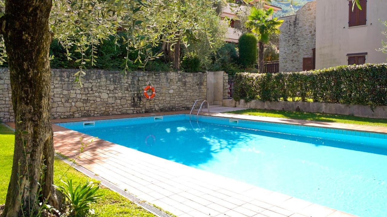 Apartamento Le Vele Beth'S House Brenzone sul Garda Exterior foto