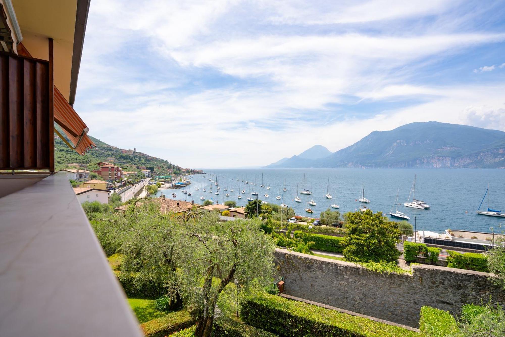 Apartamento Le Vele Beth'S House Brenzone sul Garda Exterior foto
